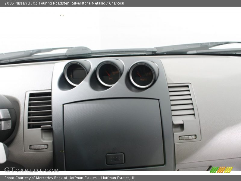Silverstone Metallic / Charcoal 2005 Nissan 350Z Touring Roadster