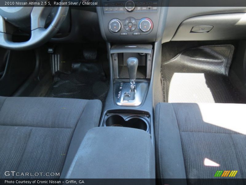 Radiant Silver / Charcoal 2010 Nissan Altima 2.5 S