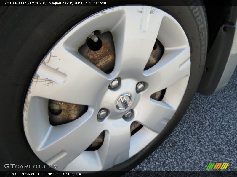 Magnetic Gray Metallic / Charcoal 2010 Nissan Sentra 2.0