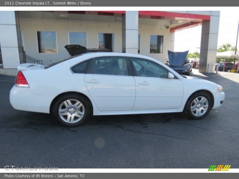 Summit White / Ebony 2011 Chevrolet Impala LT