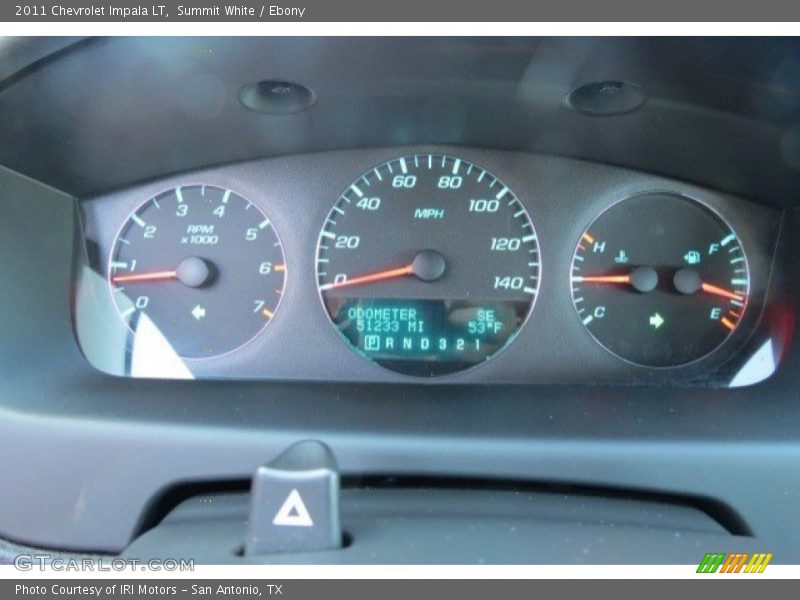 Summit White / Ebony 2011 Chevrolet Impala LT