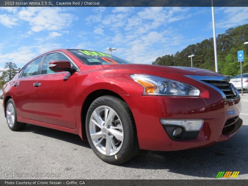 Cayenne Red / Charcoal 2013 Nissan Altima 2.5 SL