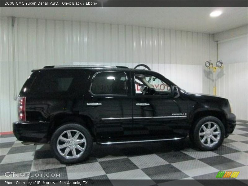 Onyx Black / Ebony 2008 GMC Yukon Denali AWD