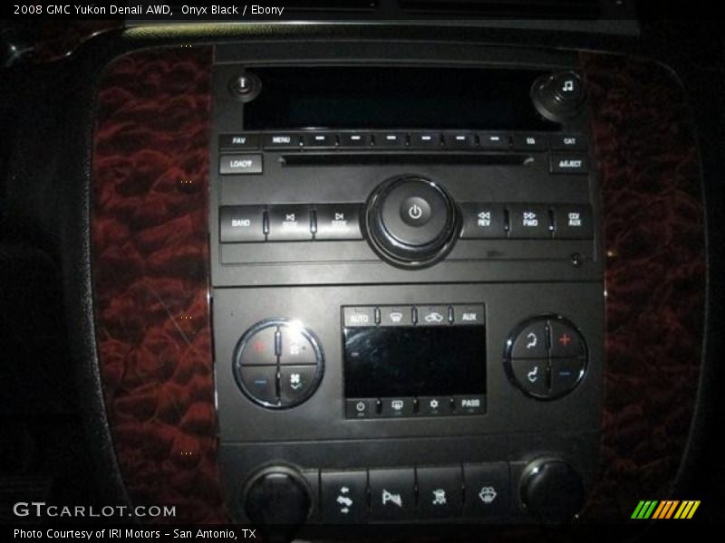 Onyx Black / Ebony 2008 GMC Yukon Denali AWD