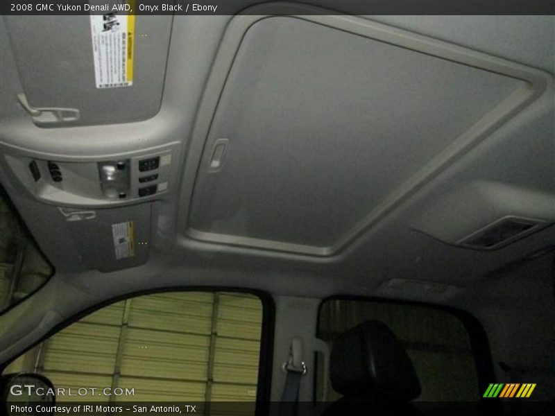 Onyx Black / Ebony 2008 GMC Yukon Denali AWD