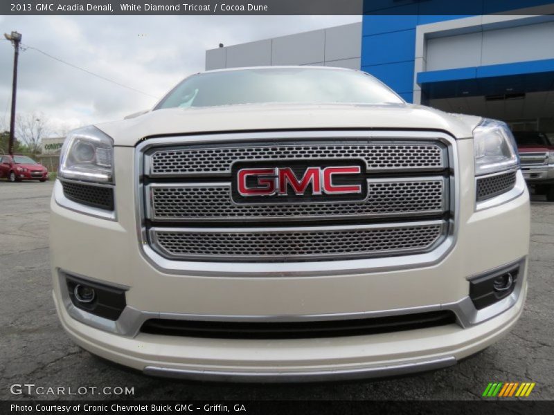 White Diamond Tricoat / Cocoa Dune 2013 GMC Acadia Denali