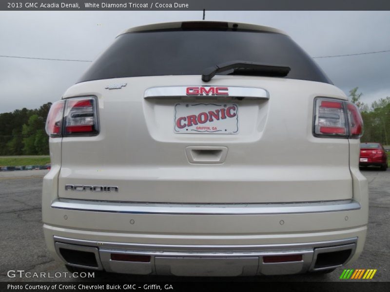 White Diamond Tricoat / Cocoa Dune 2013 GMC Acadia Denali