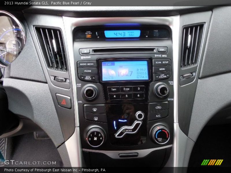 Pacific Blue Pearl / Gray 2013 Hyundai Sonata GLS