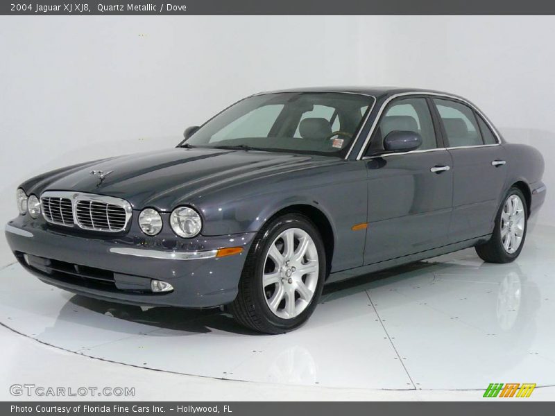 Quartz Metallic / Dove 2004 Jaguar XJ XJ8
