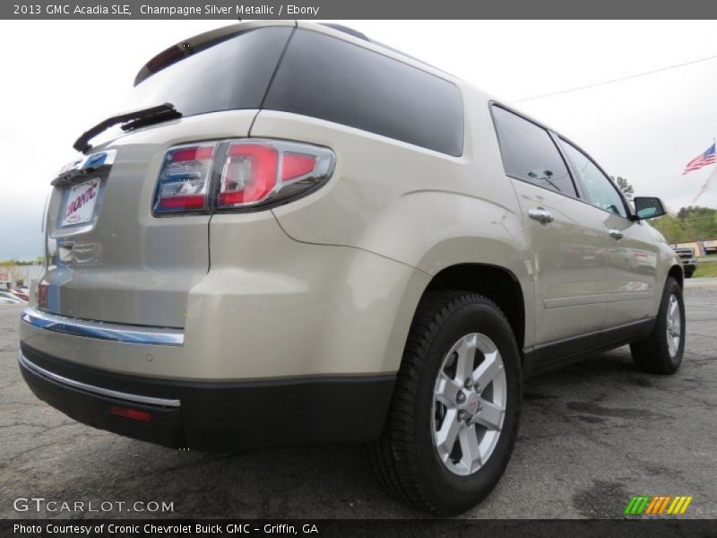 Champagne Silver Metallic / Ebony 2013 GMC Acadia SLE