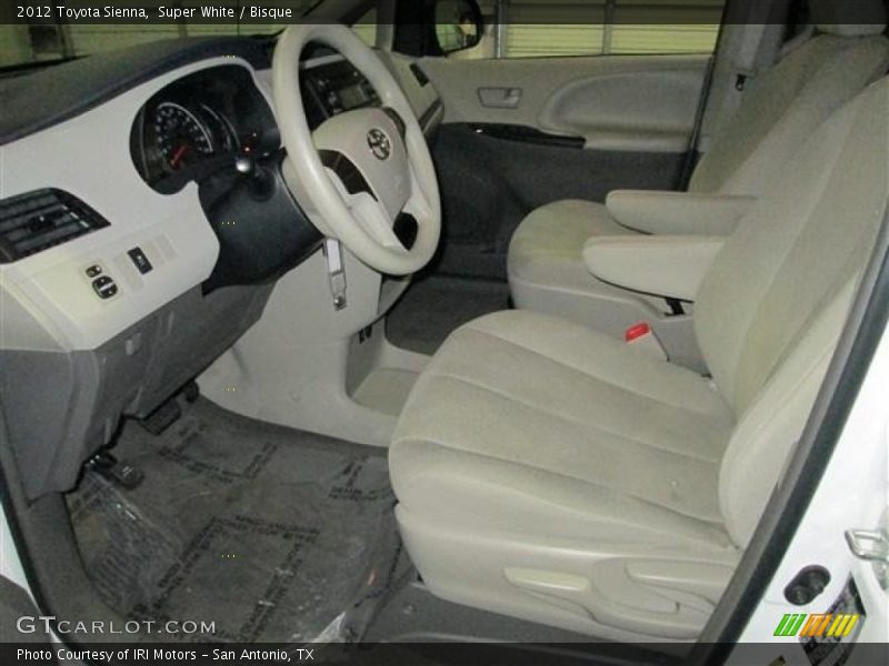 Super White / Bisque 2012 Toyota Sienna