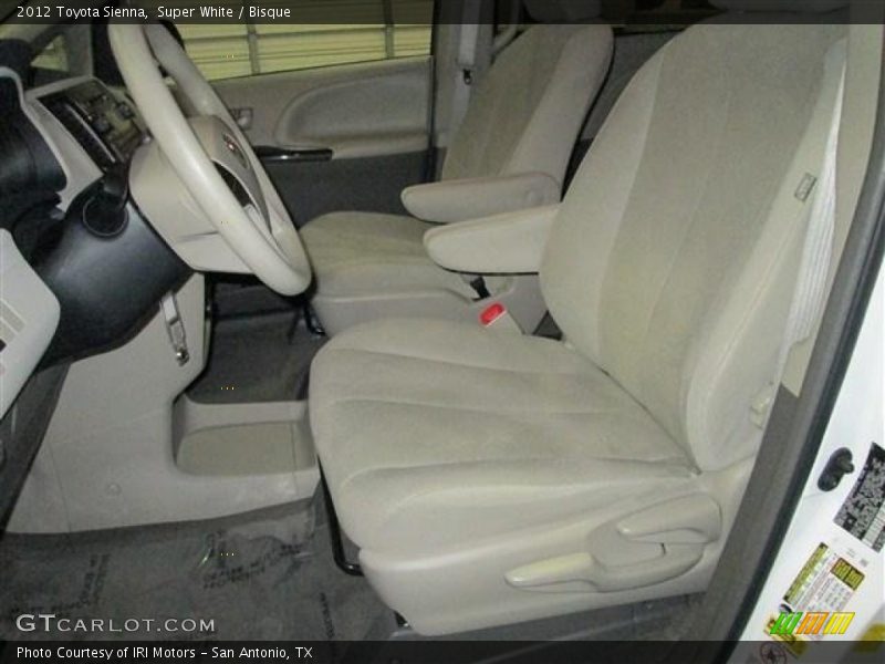 Super White / Bisque 2012 Toyota Sienna