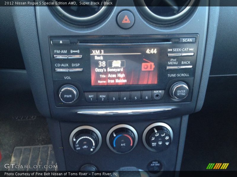 Controls of 2012 Rogue S Special Edition AWD