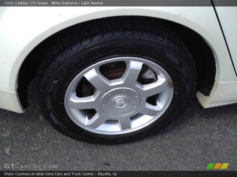 White Diamond / Light Neutral 2003 Cadillac CTS Sedan