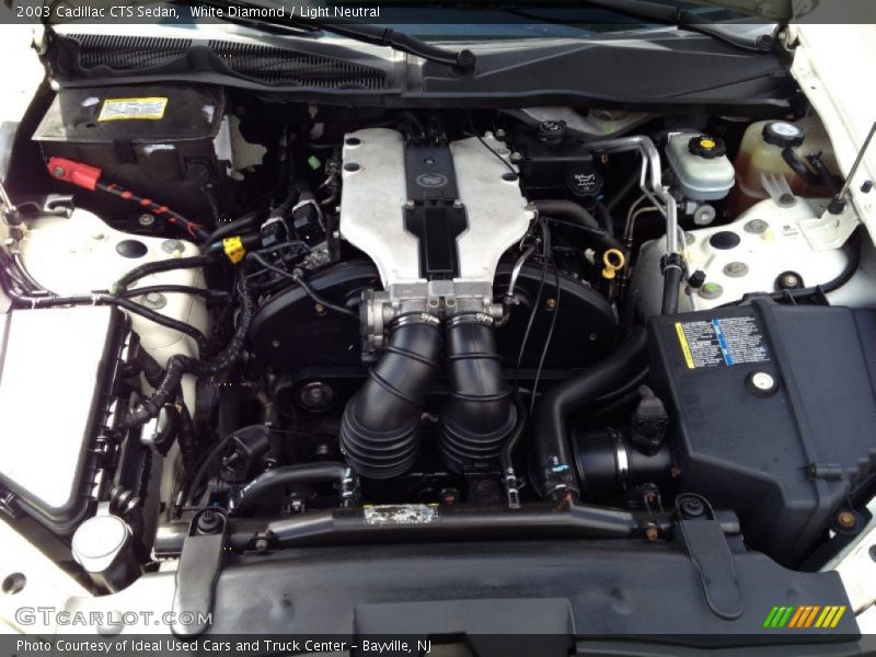 White Diamond / Light Neutral 2003 Cadillac CTS Sedan