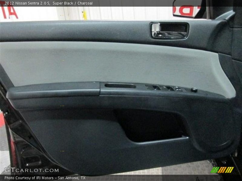 Super Black / Charcoal 2012 Nissan Sentra 2.0 S