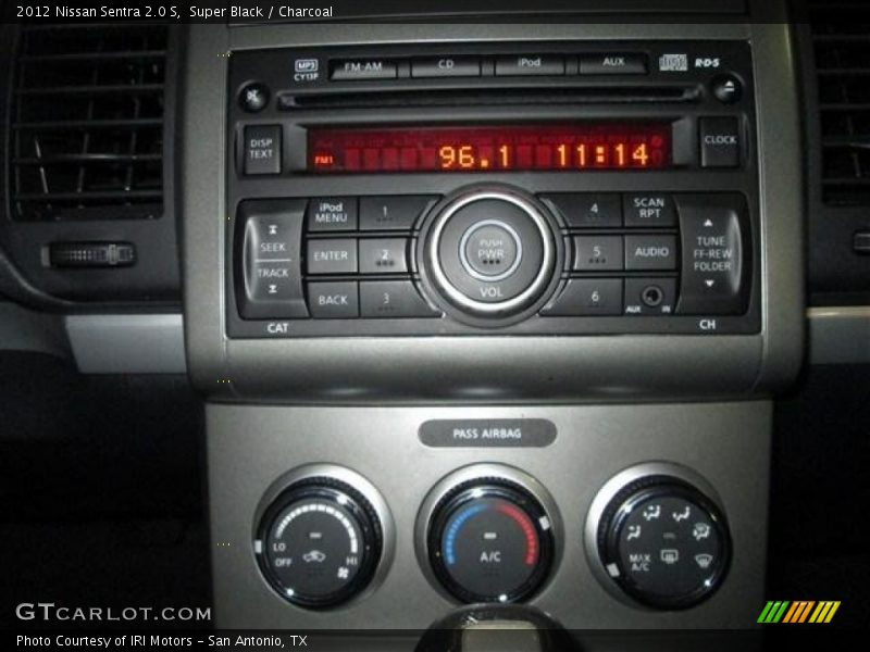 Super Black / Charcoal 2012 Nissan Sentra 2.0 S