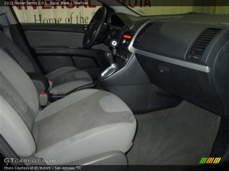 Super Black / Charcoal 2012 Nissan Sentra 2.0 S