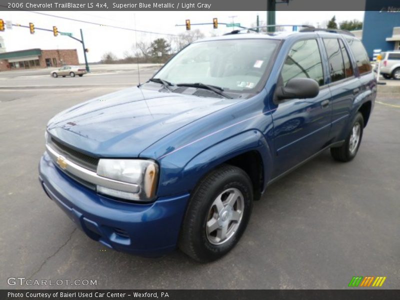 Front 3/4 View of 2006 TrailBlazer LS 4x4