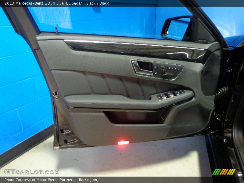 Black / Black 2013 Mercedes-Benz E 350 BlueTEC Sedan
