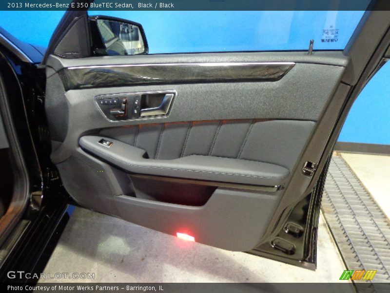 Black / Black 2013 Mercedes-Benz E 350 BlueTEC Sedan