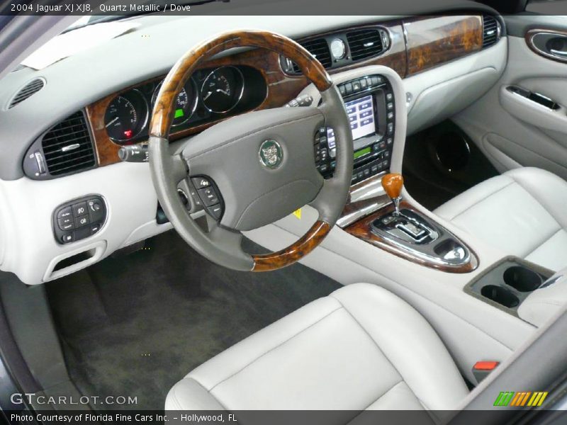 Quartz Metallic / Dove 2004 Jaguar XJ XJ8
