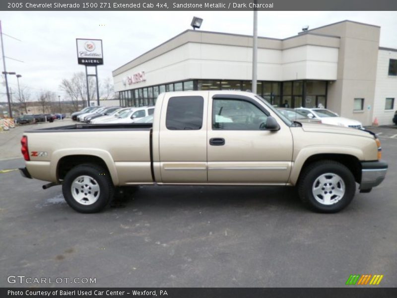 Sandstone Metallic / Dark Charcoal 2005 Chevrolet Silverado 1500 Z71 Extended Cab 4x4