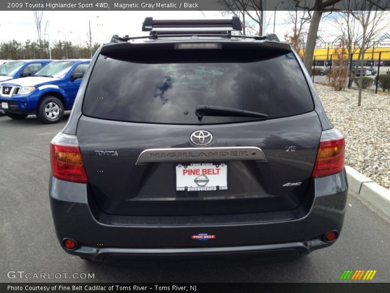 Magnetic Gray Metallic / Black 2009 Toyota Highlander Sport 4WD