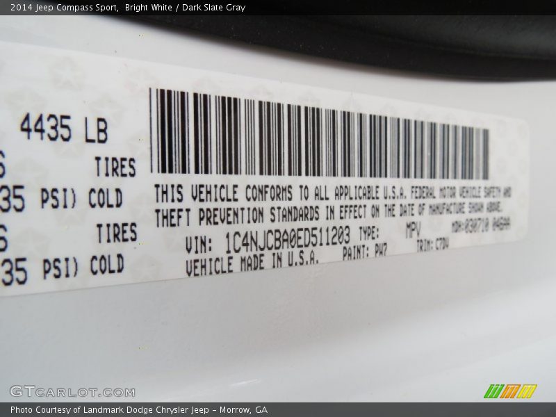 Bright White / Dark Slate Gray 2014 Jeep Compass Sport