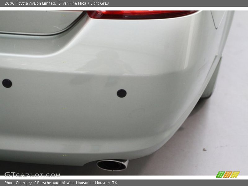 Silver Pine Mica / Light Gray 2006 Toyota Avalon Limited