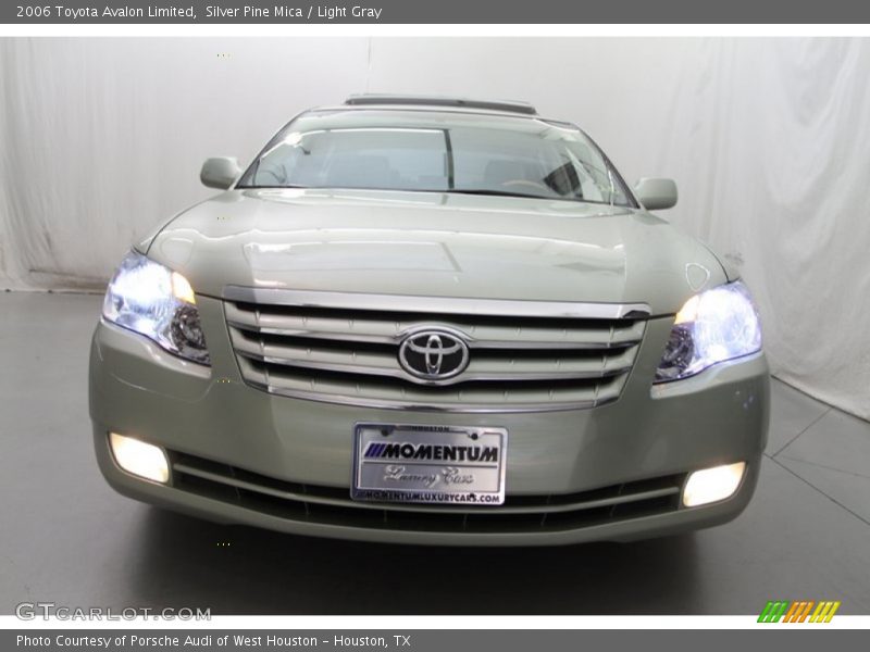 Silver Pine Mica / Light Gray 2006 Toyota Avalon Limited