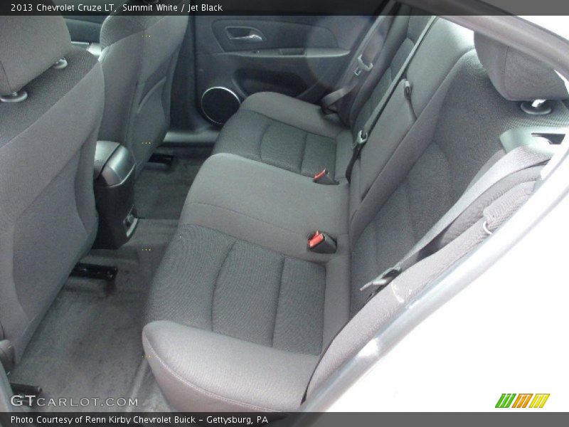 Summit White / Jet Black 2013 Chevrolet Cruze LT