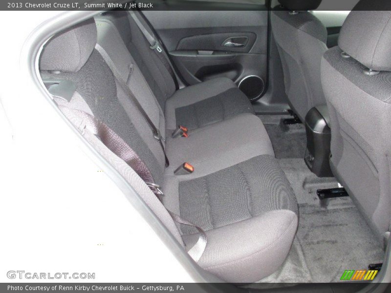 Summit White / Jet Black 2013 Chevrolet Cruze LT