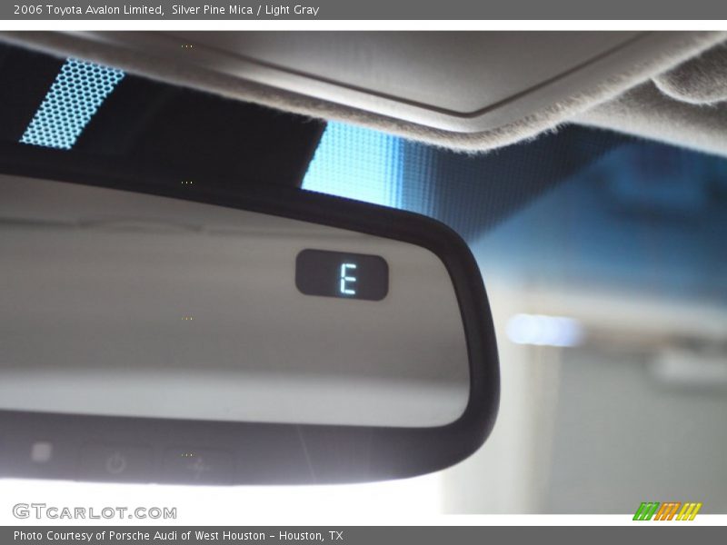 Silver Pine Mica / Light Gray 2006 Toyota Avalon Limited