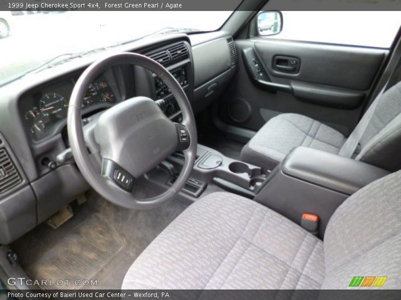  1999 Cherokee Sport 4x4 Agate Interior