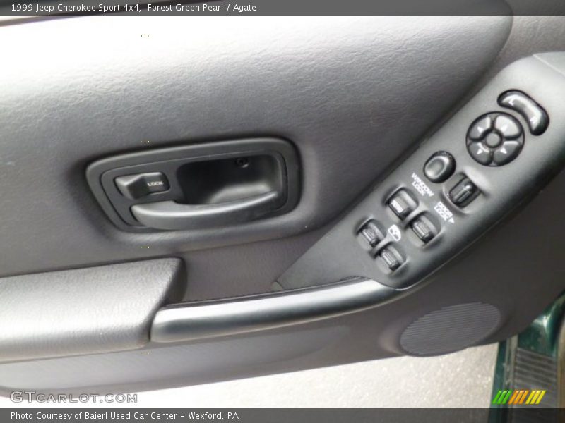 Door Panel of 1999 Cherokee Sport 4x4