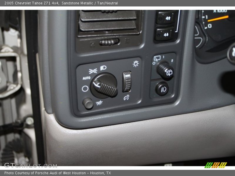 Sandstone Metallic / Tan/Neutral 2005 Chevrolet Tahoe Z71 4x4