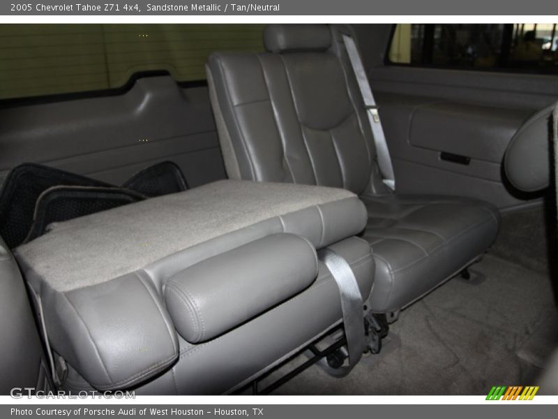 Sandstone Metallic / Tan/Neutral 2005 Chevrolet Tahoe Z71 4x4