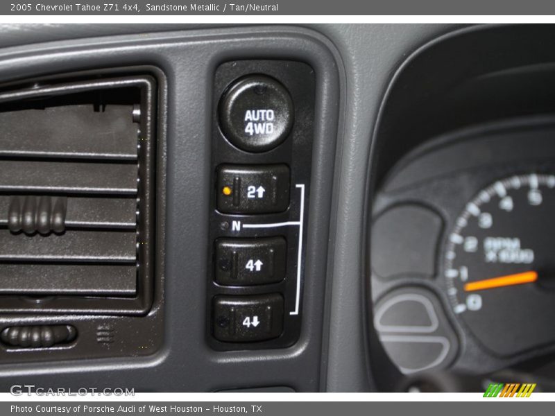 Sandstone Metallic / Tan/Neutral 2005 Chevrolet Tahoe Z71 4x4