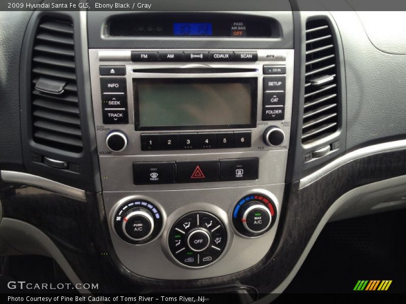 Ebony Black / Gray 2009 Hyundai Santa Fe GLS