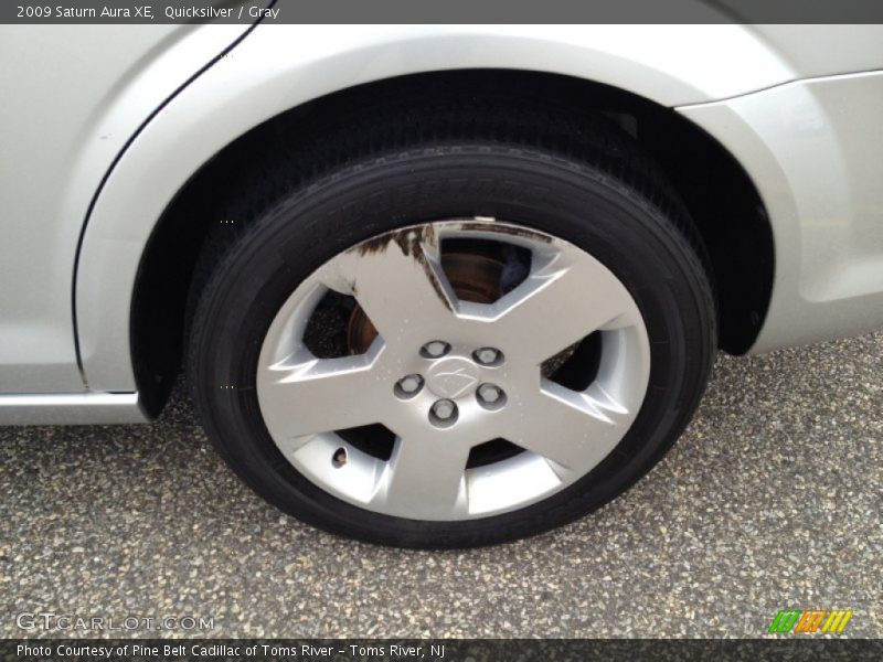 Quicksilver / Gray 2009 Saturn Aura XE