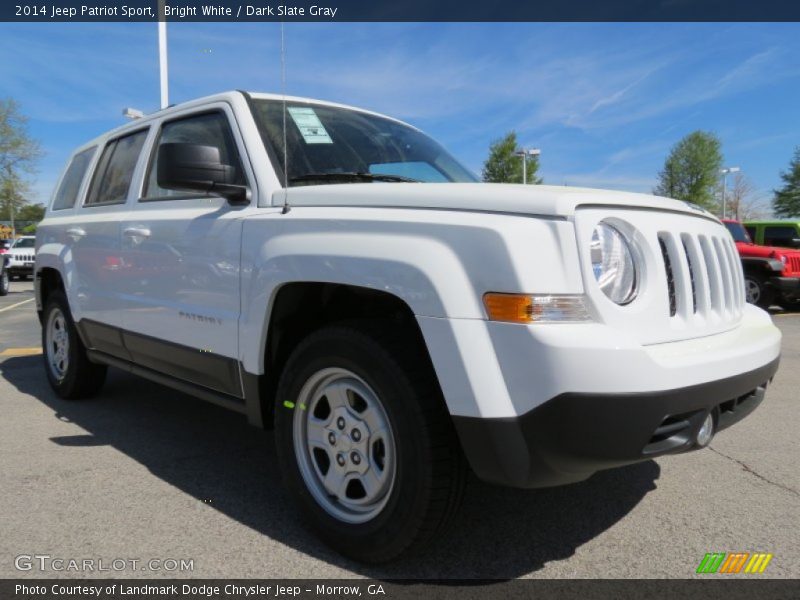 Bright White / Dark Slate Gray 2014 Jeep Patriot Sport