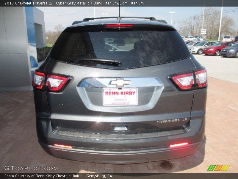 Cyber Gray Metallic / Dark Titanium/Light Titanium 2013 Chevrolet Traverse LS