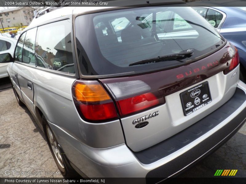 Silver Stone Metallic / Gray 2004 Subaru Outback Wagon