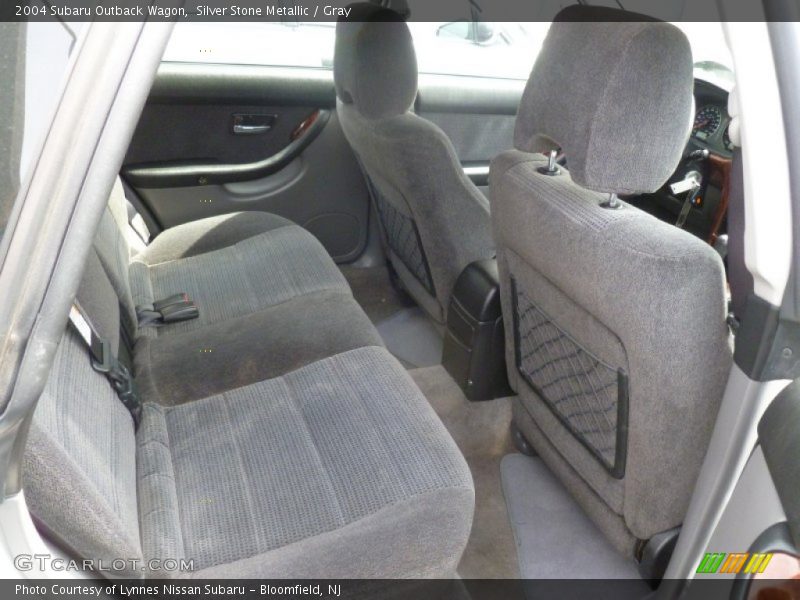 Silver Stone Metallic / Gray 2004 Subaru Outback Wagon
