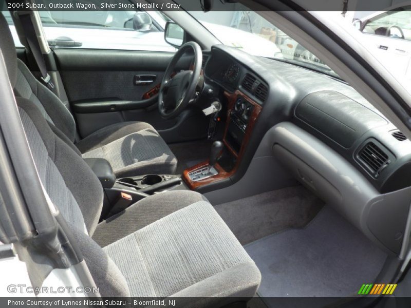Silver Stone Metallic / Gray 2004 Subaru Outback Wagon