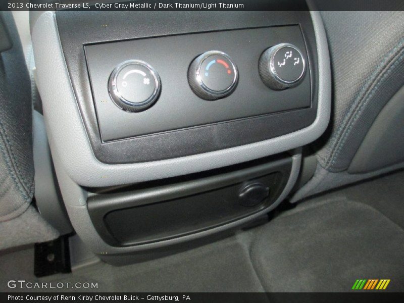 Cyber Gray Metallic / Dark Titanium/Light Titanium 2013 Chevrolet Traverse LS