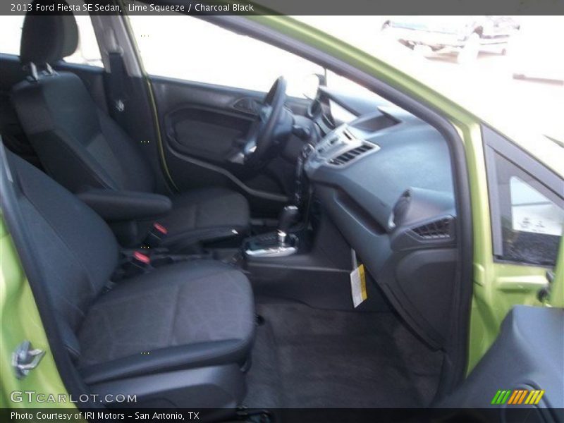 Lime Squeeze / Charcoal Black 2013 Ford Fiesta SE Sedan