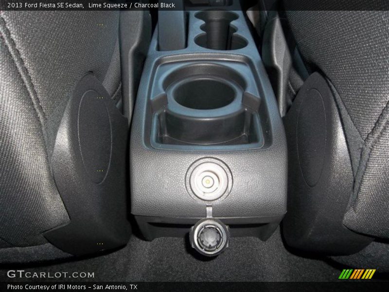 Lime Squeeze / Charcoal Black 2013 Ford Fiesta SE Sedan