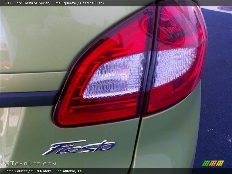 Lime Squeeze / Charcoal Black 2013 Ford Fiesta SE Sedan